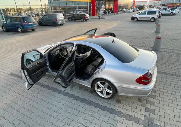 mercedes benz klasa e lublin Mercedes-Benz Klasa E cena 33900 przebieg: 437900, rok produkcji 2004 z Lublin